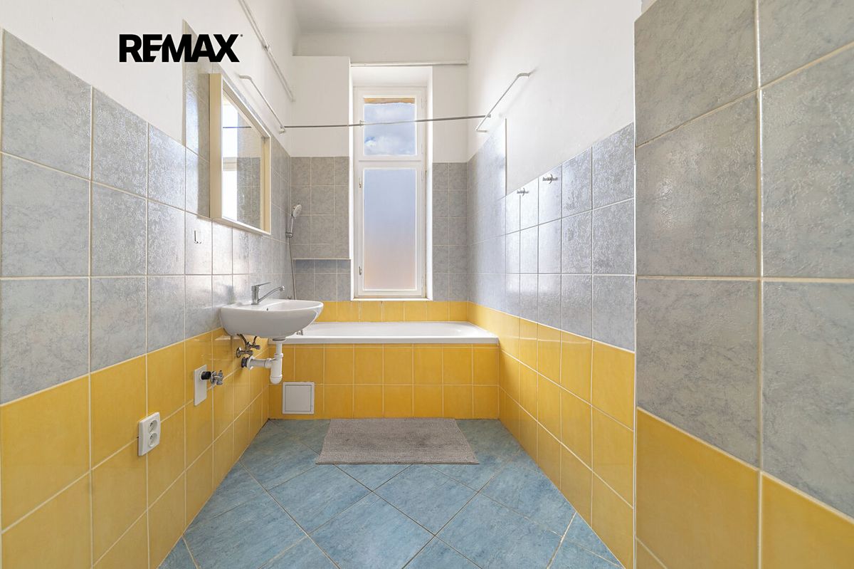 Pronájem bytu 2+1 73 m² – fotografie 3