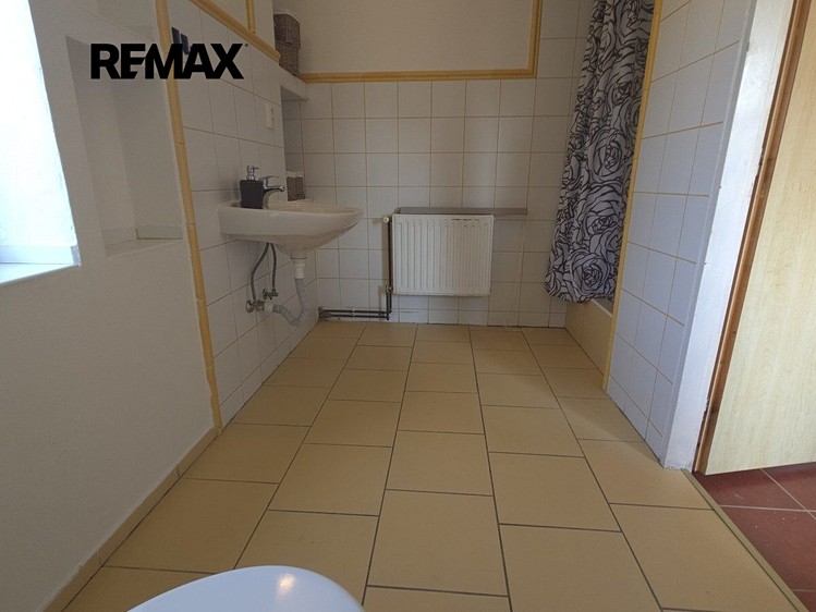 Gewerbefläche zum Kauf, 215 m² (11 von 27)