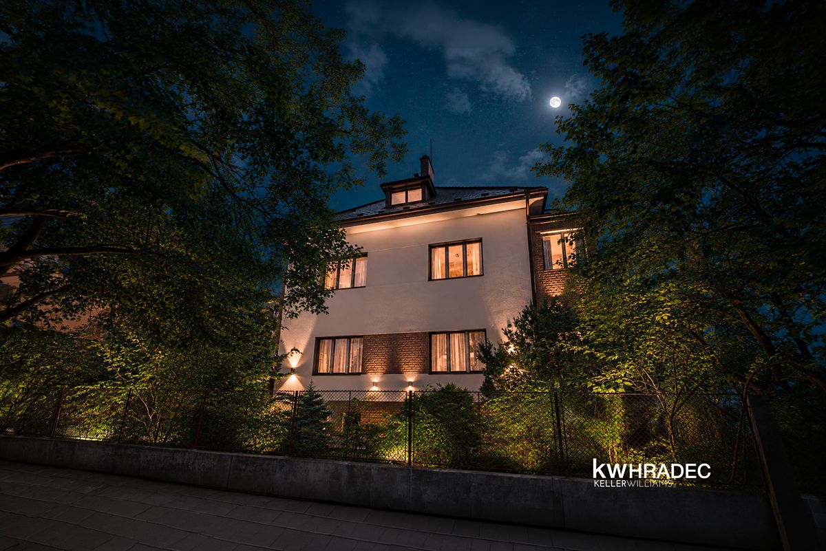 Prodej vily 370 m², pozemek 820 m²