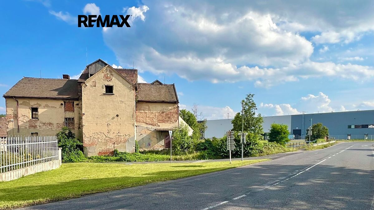 Prodej činžovního domu 1305 m² – fotografie 2