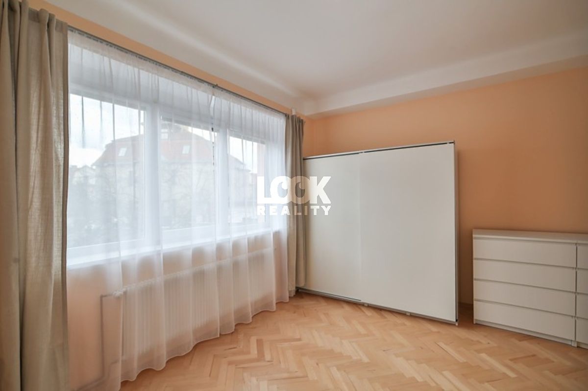 Pronájem bytu 4+1 150 m² – fotografie 4