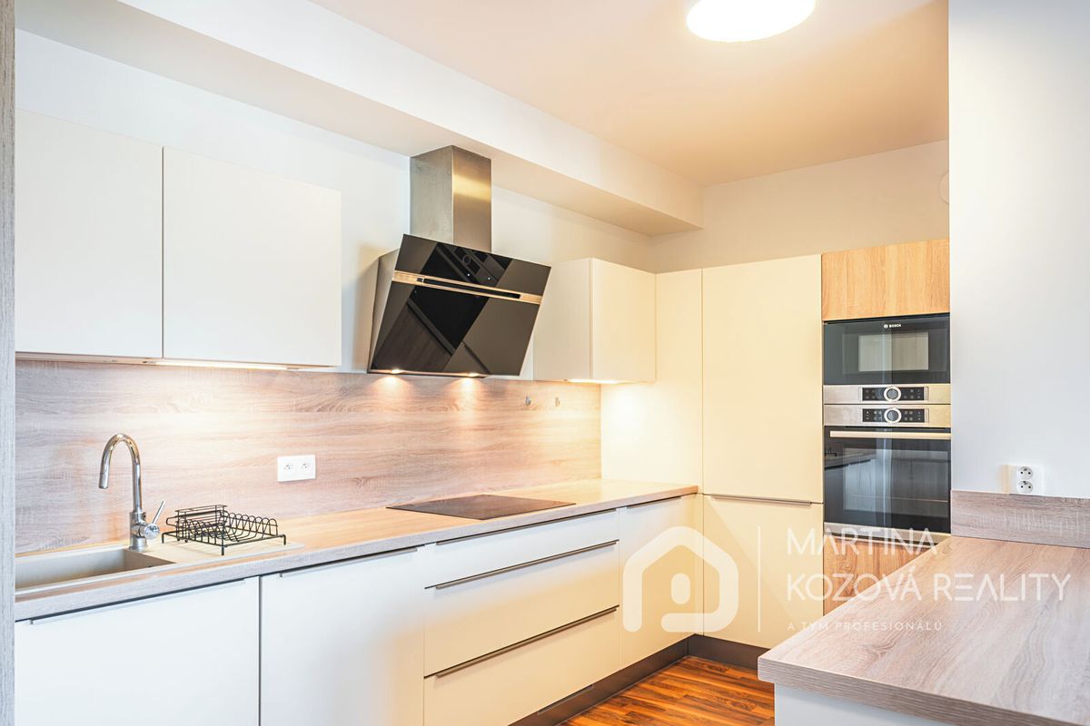 Pronájem bytu 2+kk 59 m² – fotografie 2