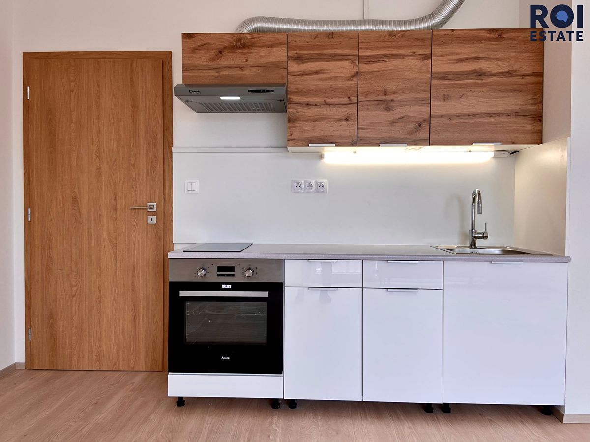 Pronájem bytu 1+kk 32 m² – fotografie 5