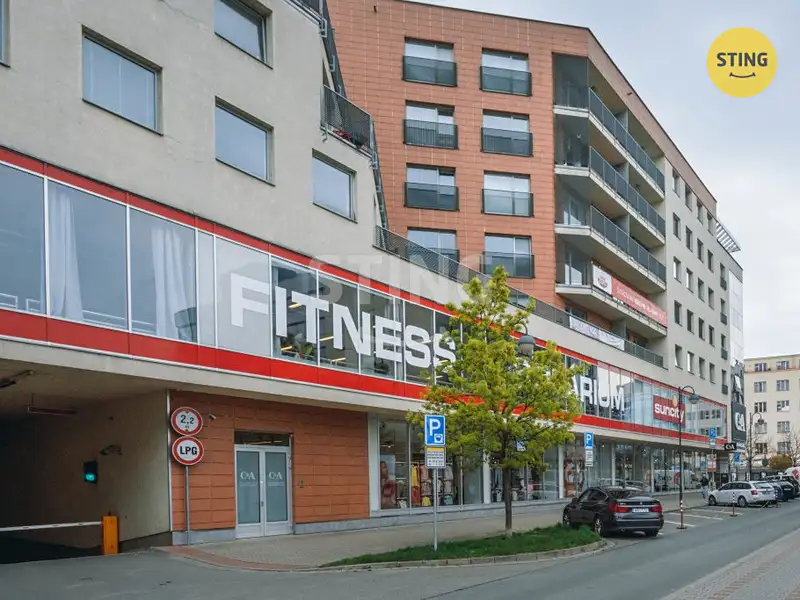Prodej kanceláře 65 m², Pardubice – náhled fotky 2