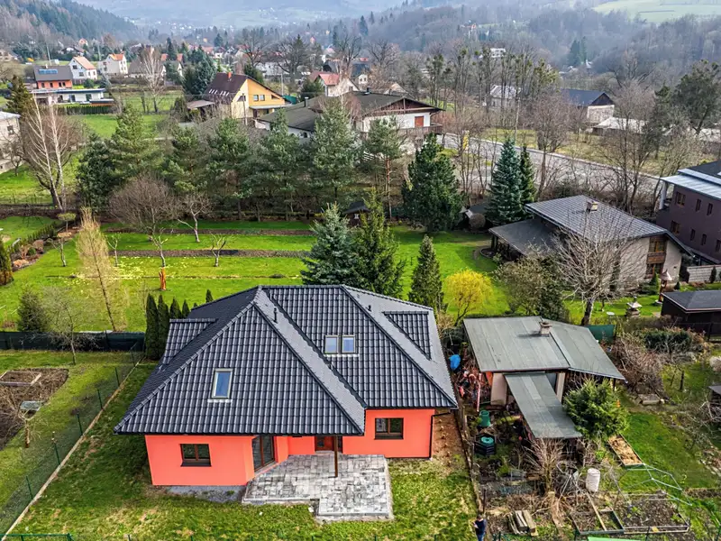 Dražba rodinného domu 178 m², pozemek 389 m², Bystřice nad Pernštejnem – náhled fotky 1
