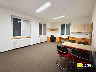 Комерційне приміщення в оренду, 190 м² (2 з 10)