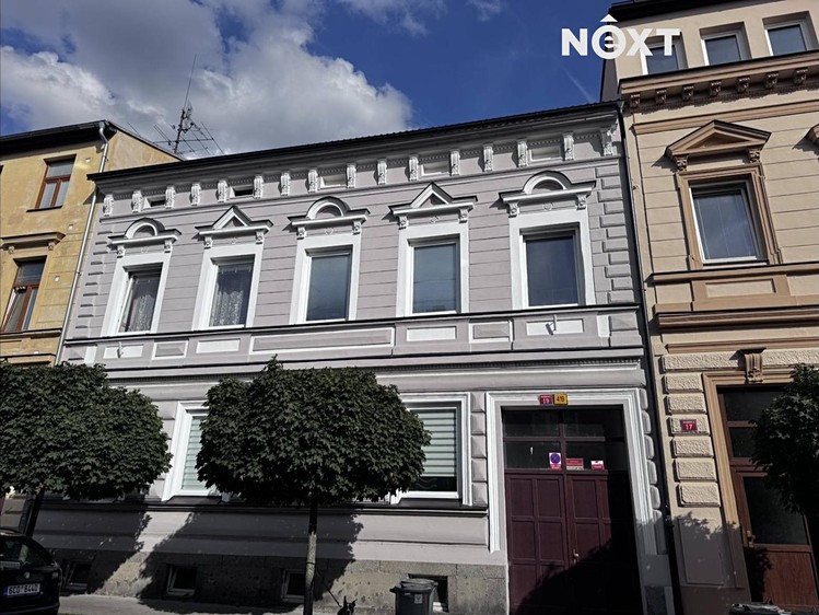 Wohnung 4+1 zum Kauf, 150 m² (1 von 14)