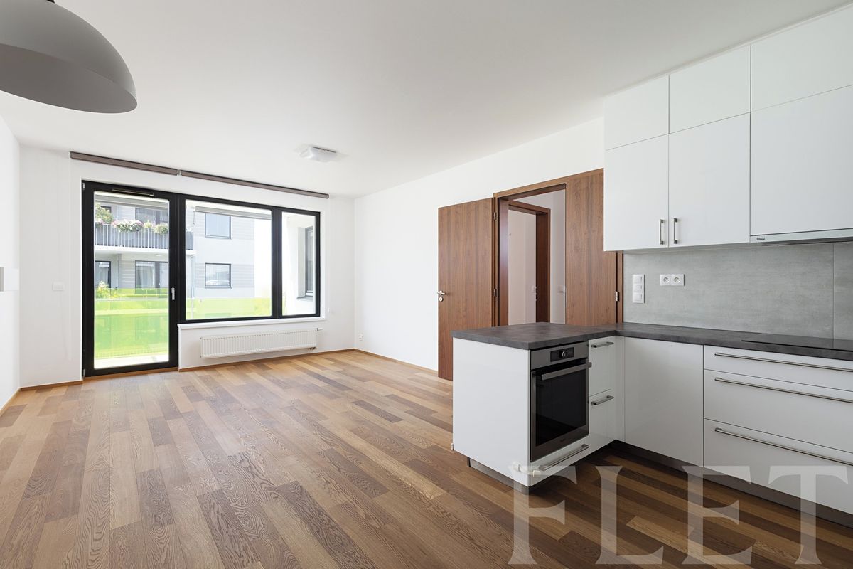 Pronájem bytu 3+kk 79 m² – fotografie 2