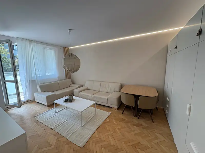 Pronájem bytu 2+kk 35 m², Vsetín – náhled fotky 1