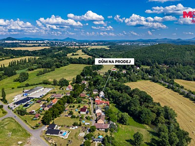 Haus zum Kauf, 270 m² (2 von 27)