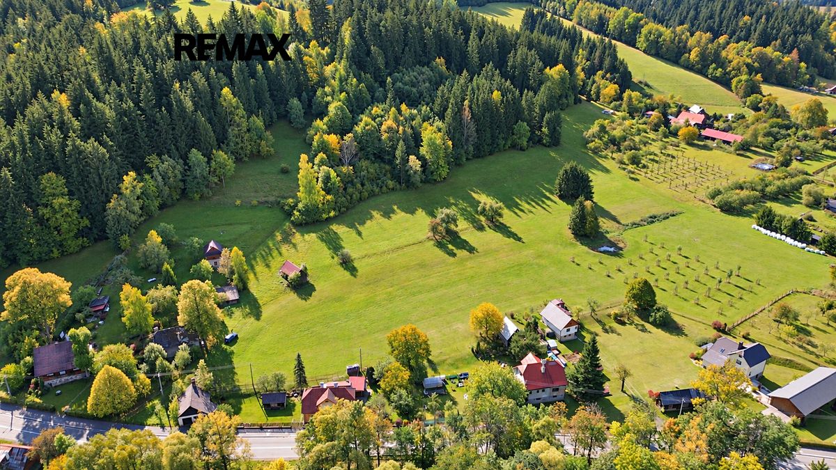 Prodej stavebního pozemku 3256 m² – fotografie 3