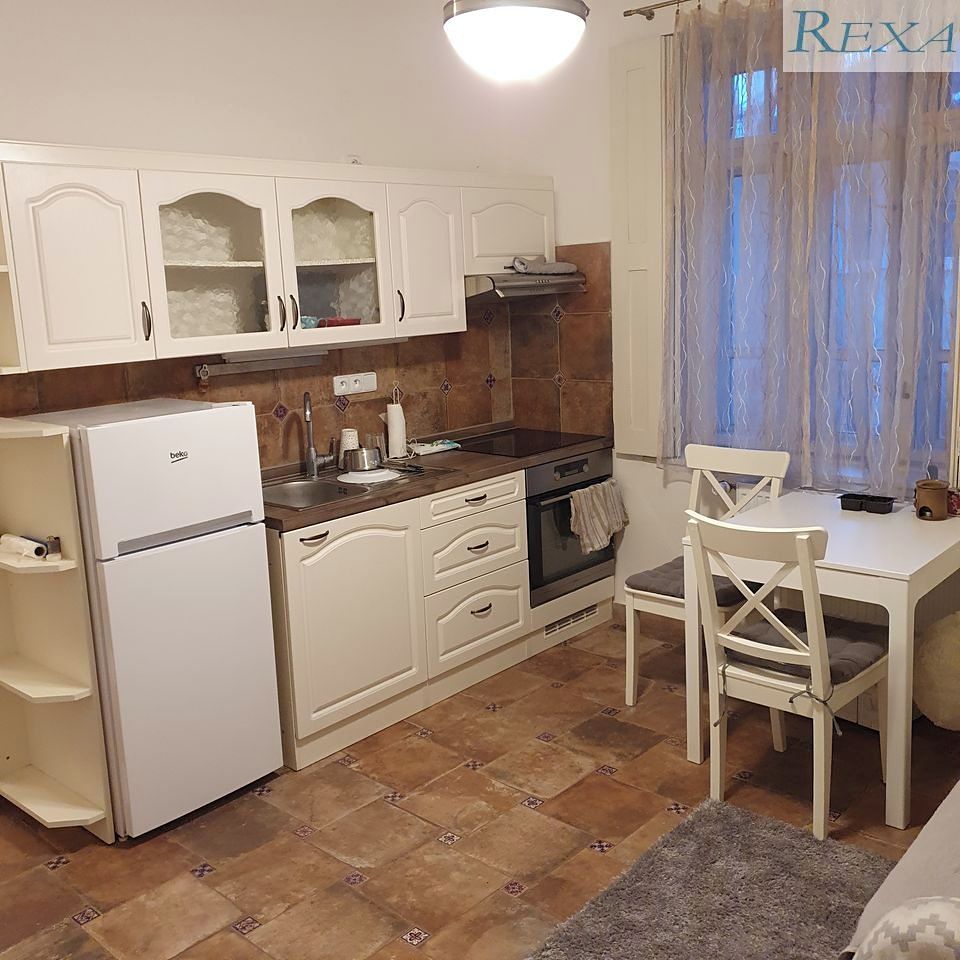 Pronájem bytu 2+kk 50 m²