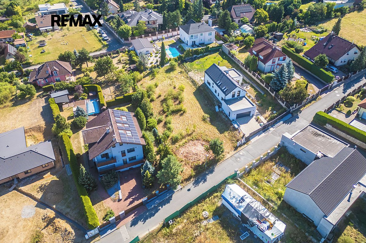 Prodej stavebního pozemku 1056 m² – fotografie 5