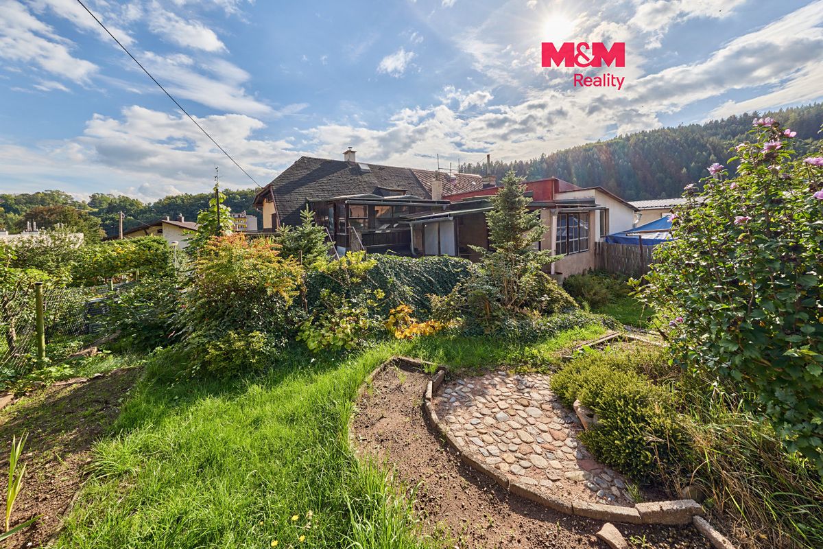 Prodej rodinného domu 210 m², pozemek 336 m²
