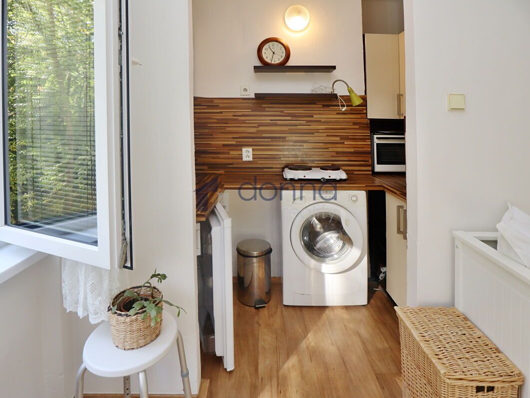Pronájem bytu 1+kk 23 m² – fotografie 4