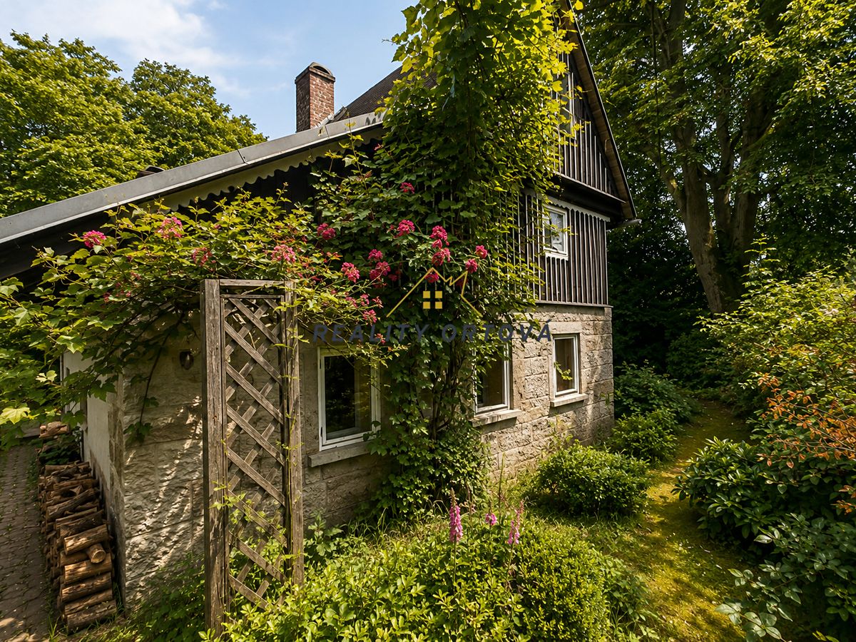 Prodej rodinného domu 180 m², pozemek 1830 m² – fotografie 5