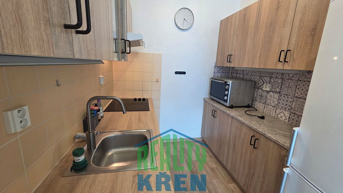 Pronájem bytu 2+kk 43 m² – fotografie 5