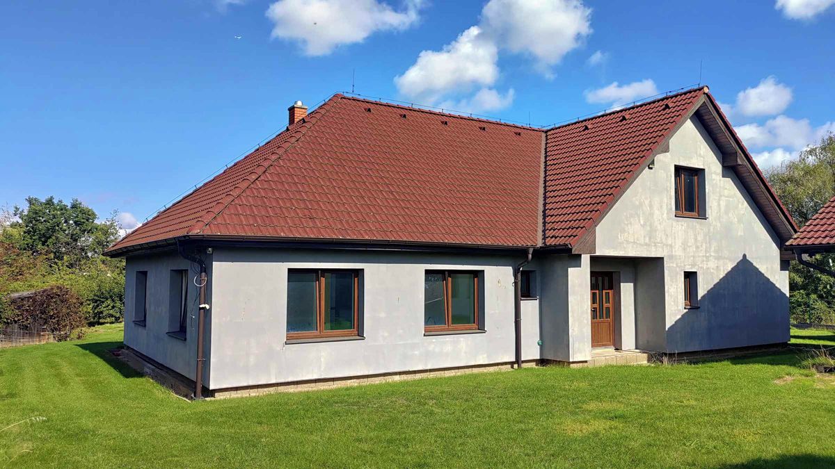 Prodej vily 256 m², pozemek 1803 m² – fotografie 3