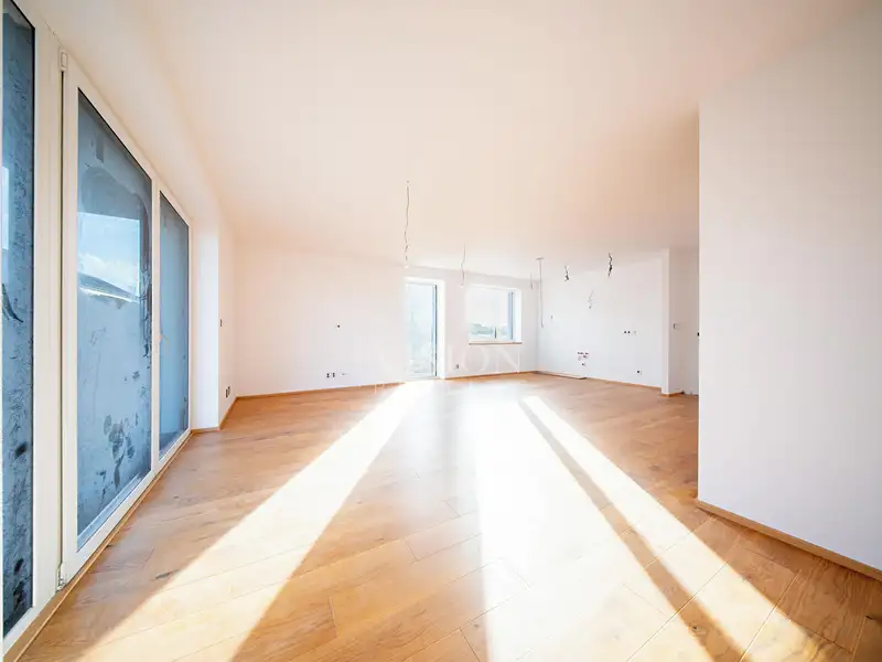 Prodej rodinného domu 149 m², pozemek 401 m², Týnec nad Sázavou – náhled fotky 3