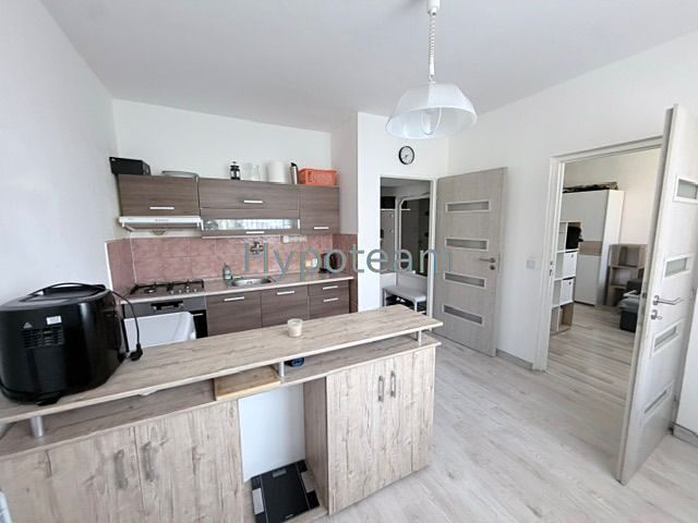 Pronájem bytu 1+1 34 m²