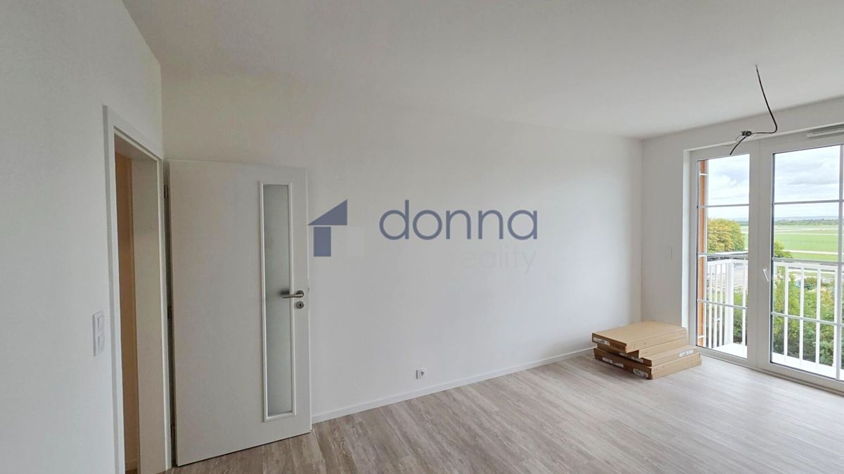 Pronájem bytu 1+kk 28 m²