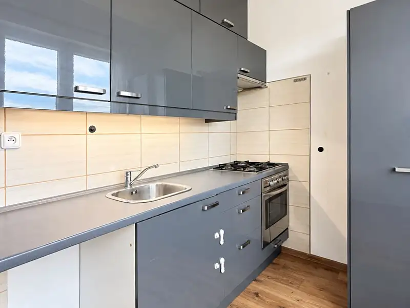 Pronájem bytu 2+1 53 m², Kadaň – náhled fotky 3