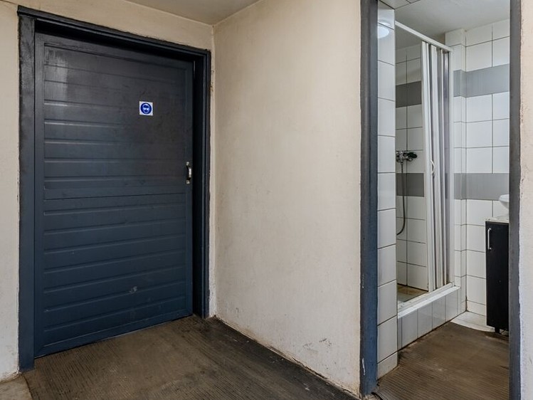 Комерційне приміщення на продаж, 405 м² (19 з 22)