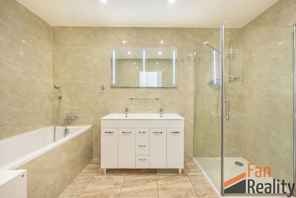 Prodej bytu 5+kk 127 m² – fotografie 5