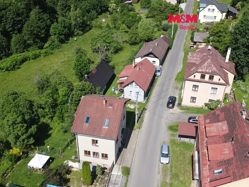 Prodej stavebního pozemku 3359 m², Plavy – náhled fotky 1