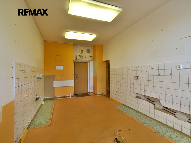 Комерційне приміщення в оренду, 35 м² (22 з 25)