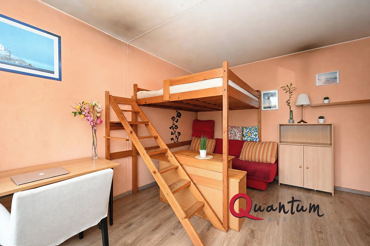 Pronájem bytu 1+kk 27 m² – fotografie 3