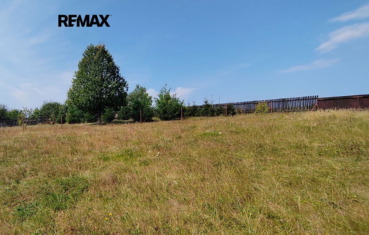 Prodej stavebního pozemku 1533 m²