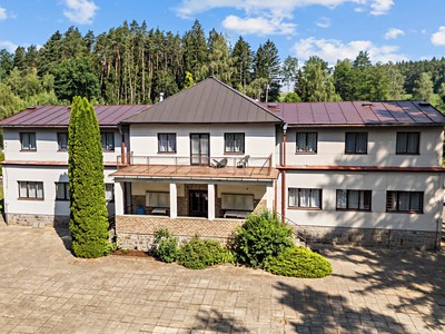 Комерційне приміщення на продаж, 1 644 м² (2 з 39)
