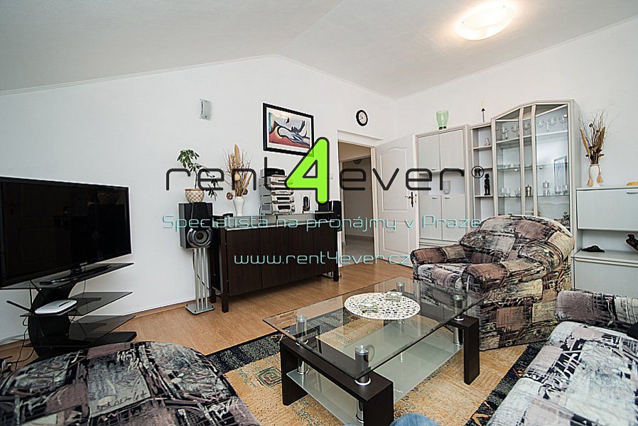Pronájem bytu 3+1 82 m² – fotografie 3