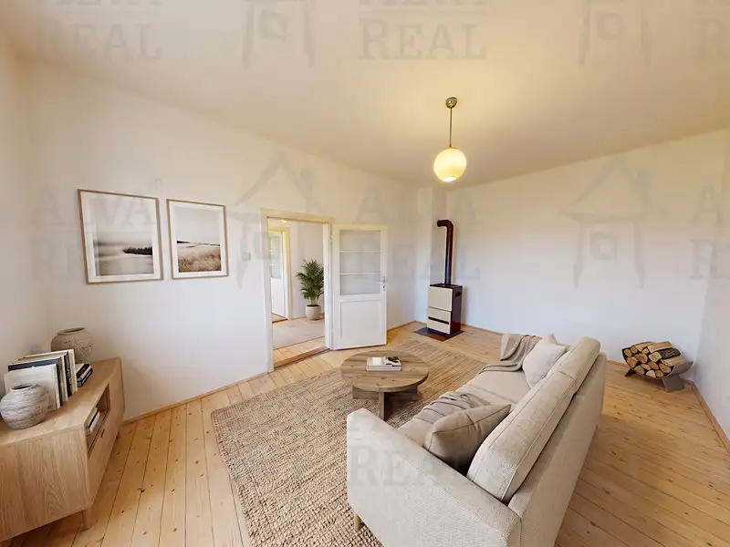 Prodej rodinného domu 370 m², pozemek 843 m², Stavěšice – náhled fotky 3