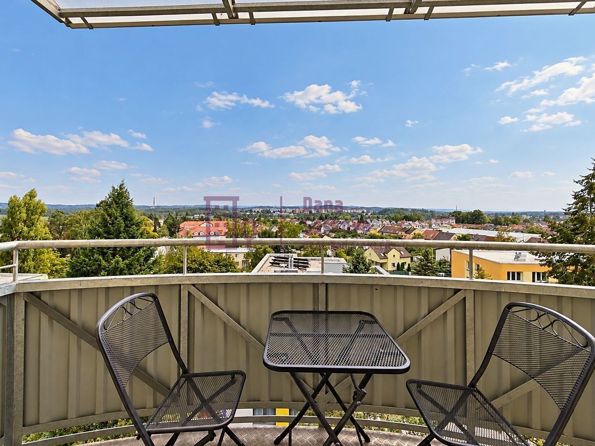 Pronájem bytu 3+1 64 m² – fotografie 3