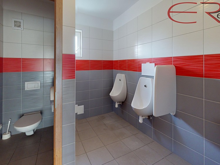 Комерційне приміщення на продаж, 1 800 м² (8 з 27)