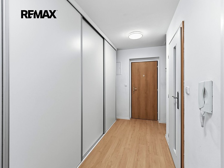 Prodej bytu 2+kk, 60 m² (12 z 23)