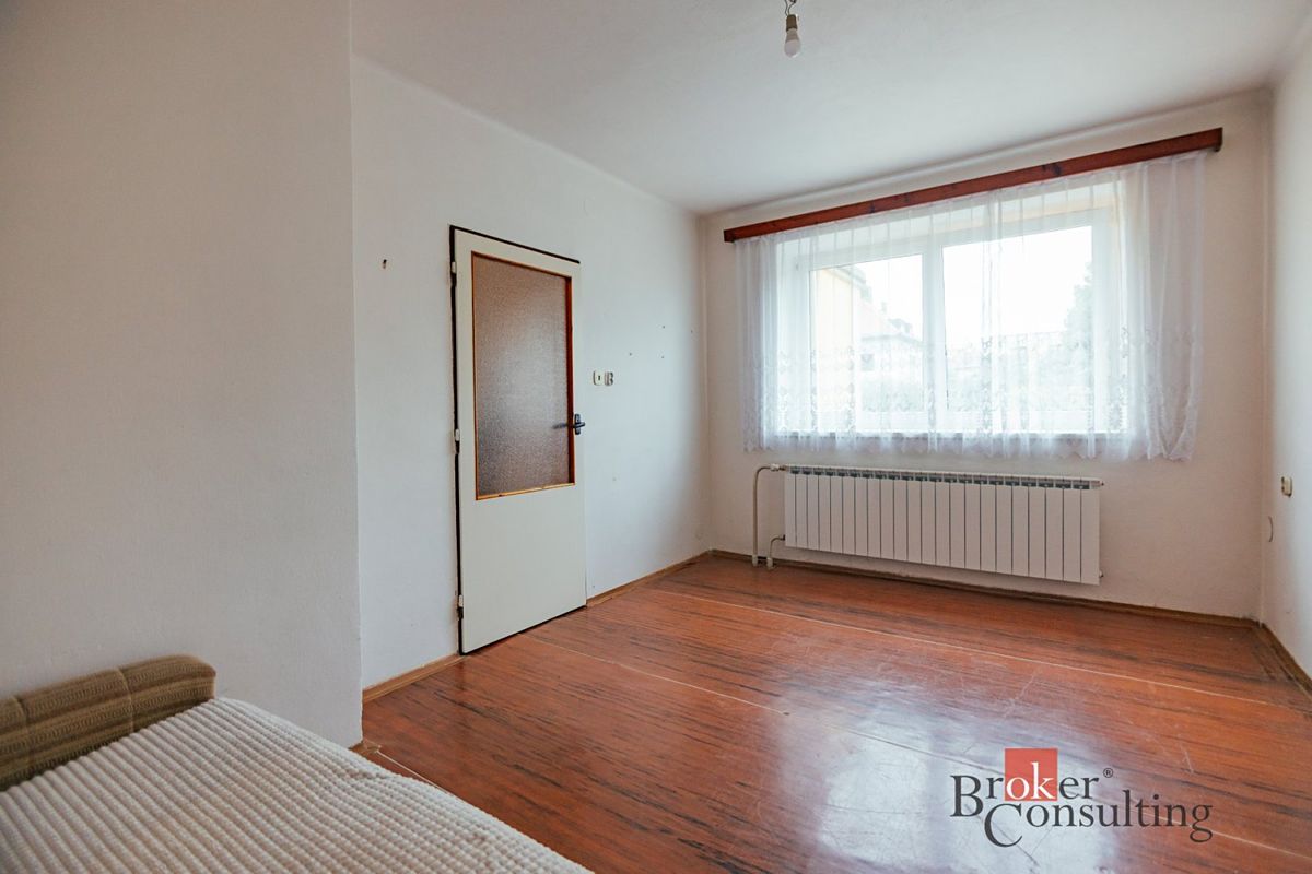Prodej rodinného domu 90 m², pozemek 1020 m² – fotografie 5