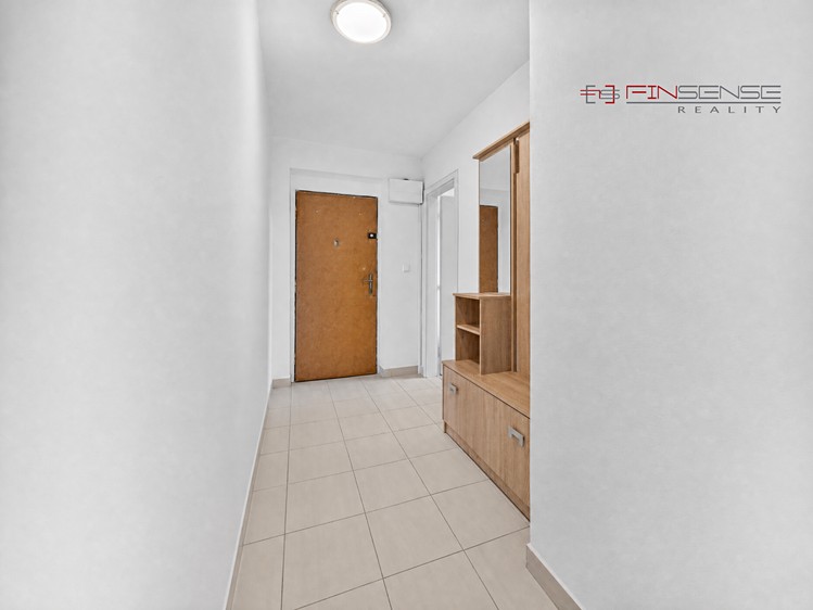 Prodej bytu 3+1, 66 m² (7 z 20)