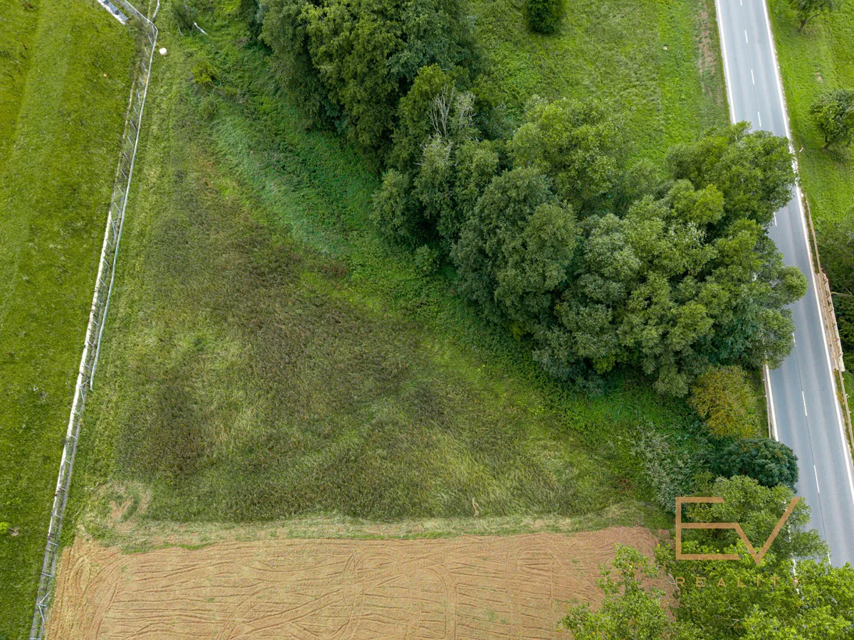 Prodej pozemku 3603 m²