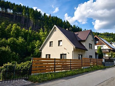 Prodej rodinného domu 190 m², pozemek 832 m²