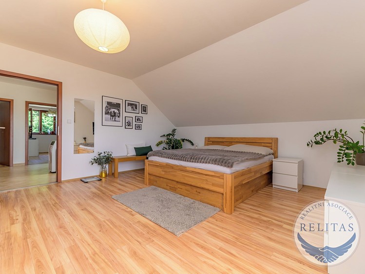 Prodej domu, 229 m² (15 z 32)