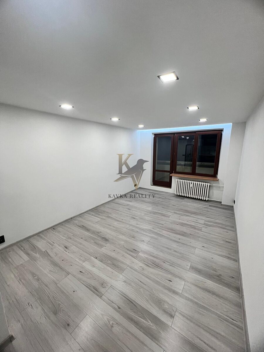 Pronájem bytu 1+kk 33 m² – fotografie 5