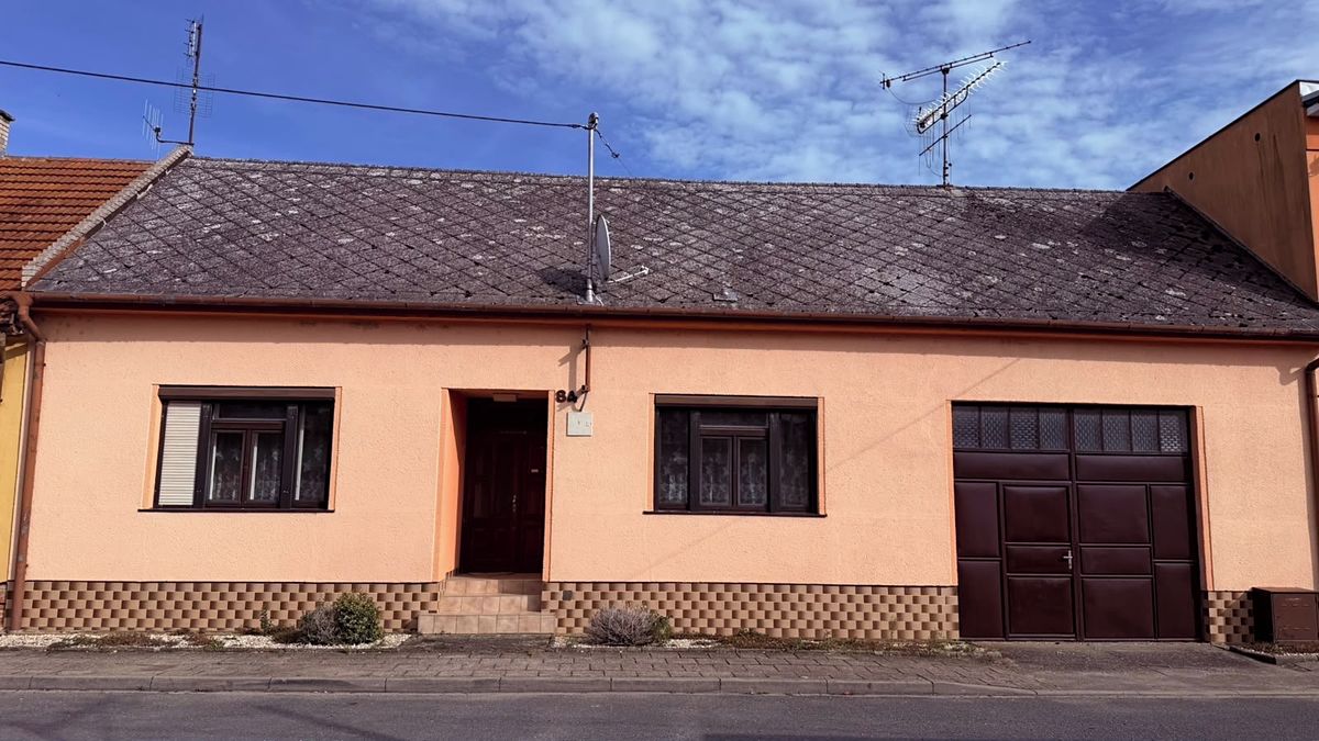 Prodej rodinného domu 120 m², pozemek 1338 m²