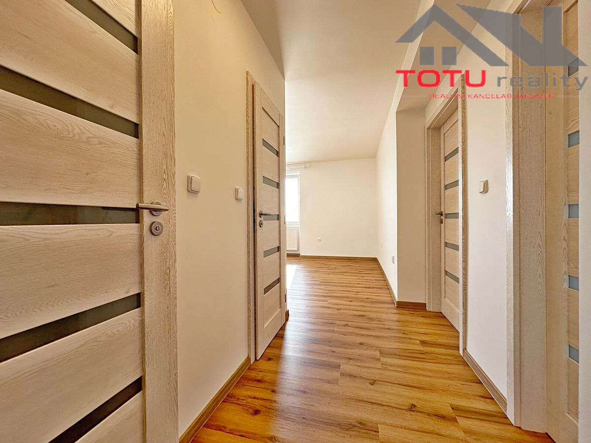 Pronájem bytu 3+kk 70 m² – fotografie 3