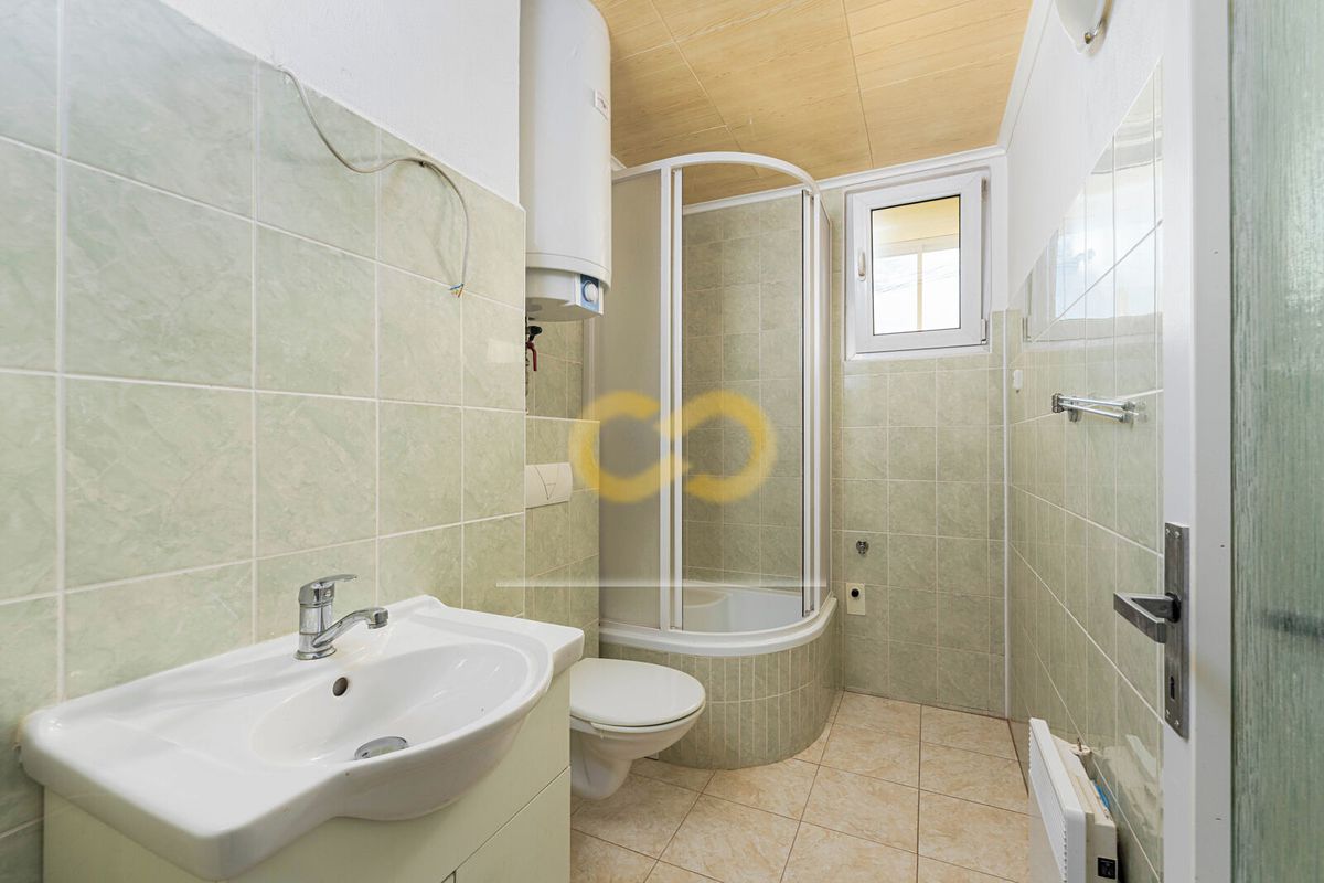 Prodej bytu 2+1 47 m² – fotografie 2
