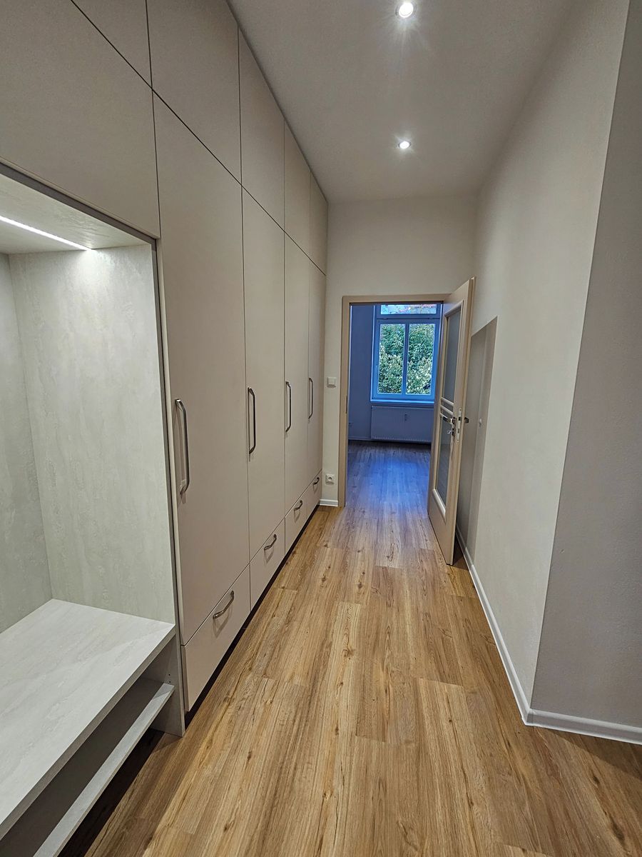 Pronájem bytu 2+1 68 m² – fotografie 4