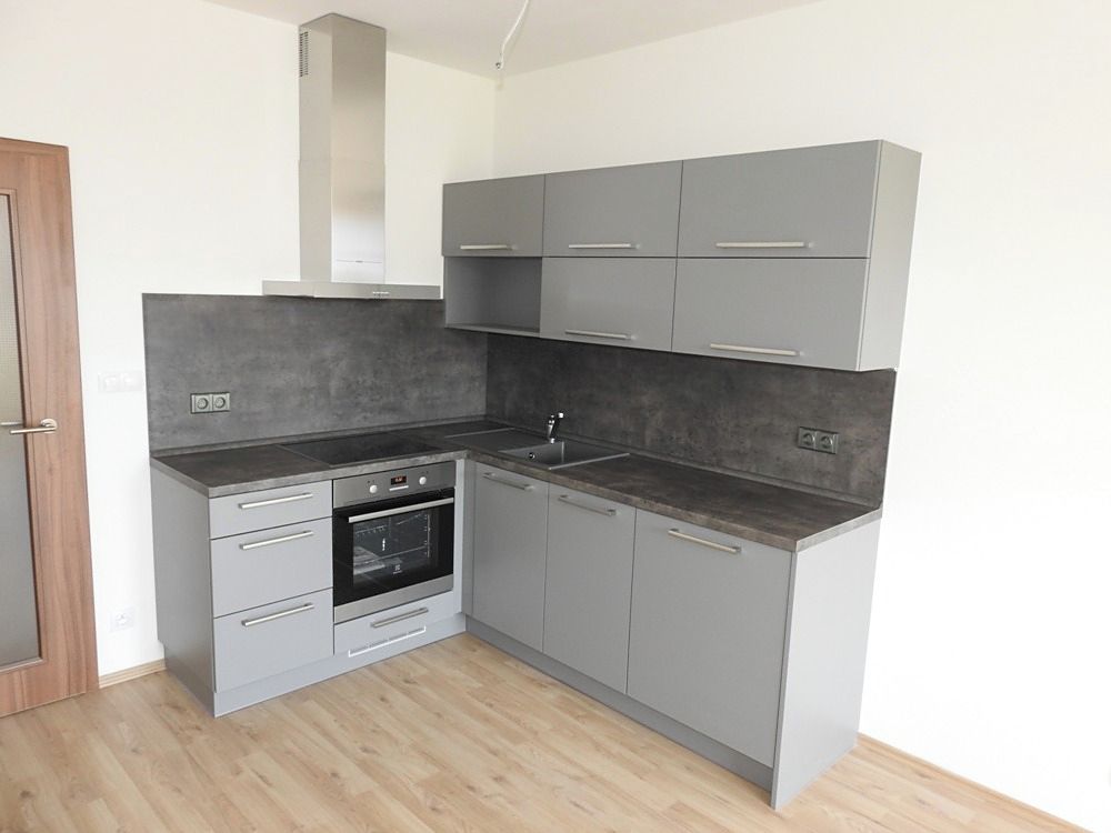 Pronájem bytu 2+kk 47 m² – fotografie 3