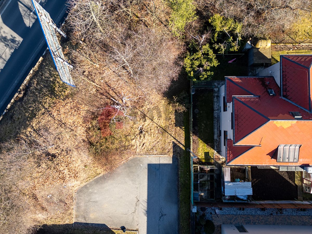 Prodej stavebního pozemku 135 m² – fotografie 5